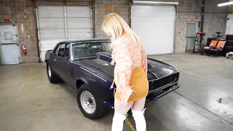 [4K] Sexy 70's Style Try-On with My 1968 Camaro #3