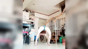 BACK BENDING PRACTICING LEGS UP #backbending #thankyouforwatching #4