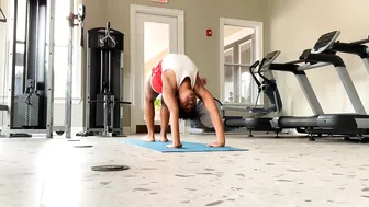 ￼FLEXIBILITY AND GYMNASTICS WORKOUT #5