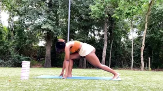 YOGA ART AND STRETCHING ROUTINE #2