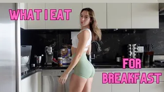 The only thing I eat for breakfast- Make breakfast with me (high protein for glute gains)