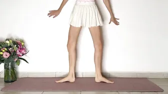 12 Beautiful Foot Exercises for Strong & Elegant Legs #3