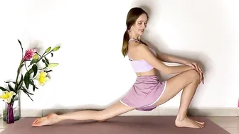 STRETCHING TO CONNECT WITH YOUR BODY  #4