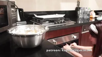 How to make swiss roll cake coffee flavor by Kaye Torres #3