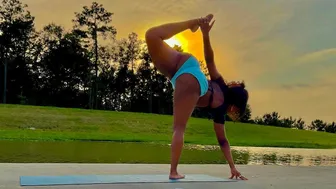 SUNRISE YOGA STRENGTHENING AND FLEXIBILITY