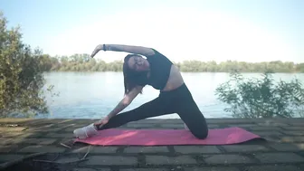 today YOGA workout by the river #2