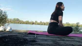 lovely river view YOGA #4