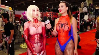 Asking Cosplayers if they’d Time Travel at Fan Expo Toronto in Spider-Man cosplay | Marina Valmont #4