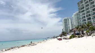 DRI CAMINHANDO NA PRAIA EM CANCÚN #5