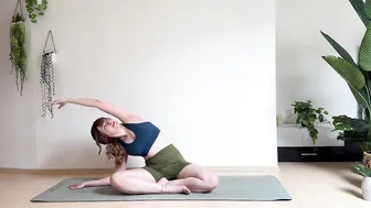 7 min Morning Yoga Stretch (DAY 5) #2