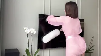 [4K USA] ♥️♥️ Dusting My TV in a Pink Sheer Robe | Cleaning with Style #3