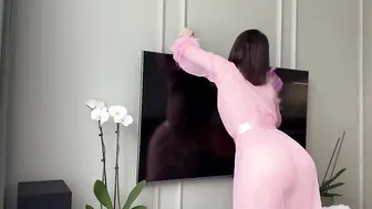 [4K USA] ♥️♥️ Dusting My TV in a Pink Sheer Robe | Cleaning with Style #4