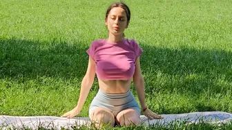 Yoga in the park ????