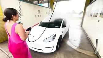 How to clean your Tesla #2