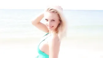 ARTISTIC VIDEO! Modeling at the beach. #3