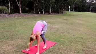 Grow a BOOTY at home | Resistance band workout #3