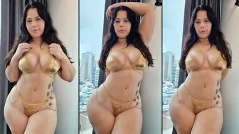 Sexy Gold Lingerie For Thick Girls with Big Booty #1