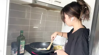 cooking for my sister… THE WHOLE DAY #2